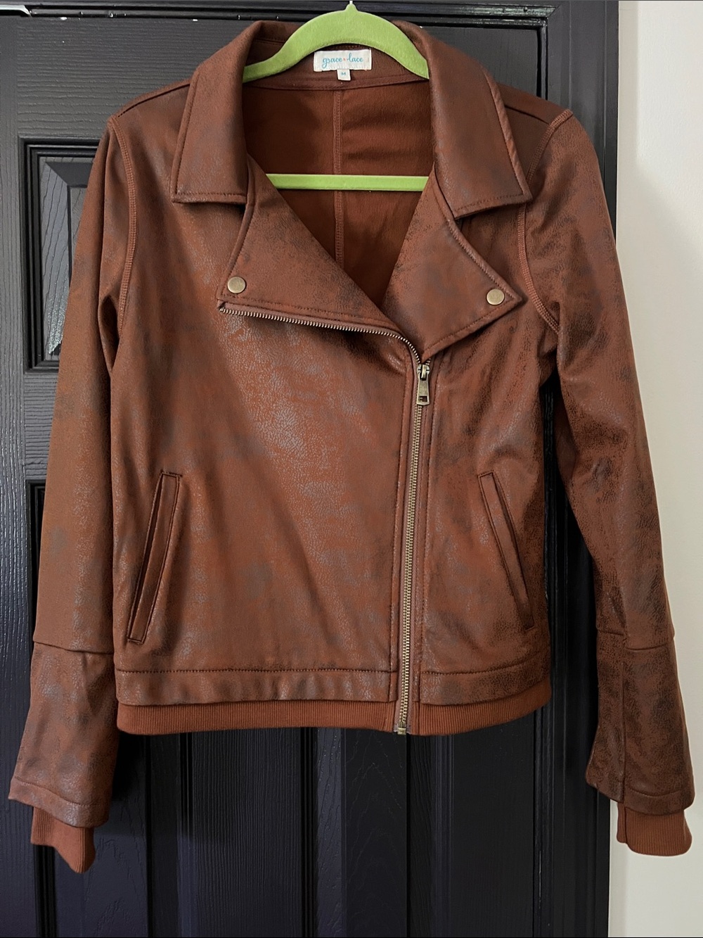 Grace & Lace Jacket 🧥 Medium